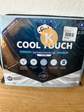 Sealy Cool Touch Fitted Mattress Protector - Blue